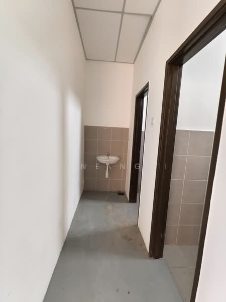 Shop for Rent in Kulai (Johor) - Jane Ngoi - Corridor - PropertyGuru.com.my