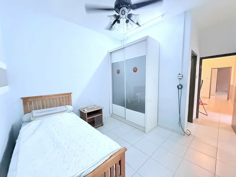 Cluster House for Sale in Taman Seri Austin (Tebrau) - Karl Lim - Bedroom - PropertyGuru.com.my
