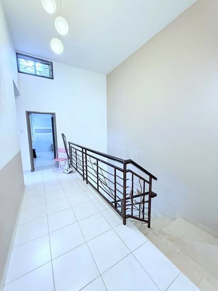 Cluster House for Sale in Taman Seri Austin (Tebrau) - Karl Lim - Corridor - PropertyGuru.com.my