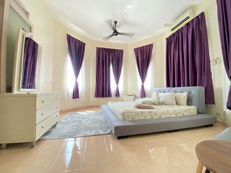 Bungalow for Sale in Senawang (Negeri Sembilan) - Wan Ishak - Bedroom - PropertyGuru.com.my