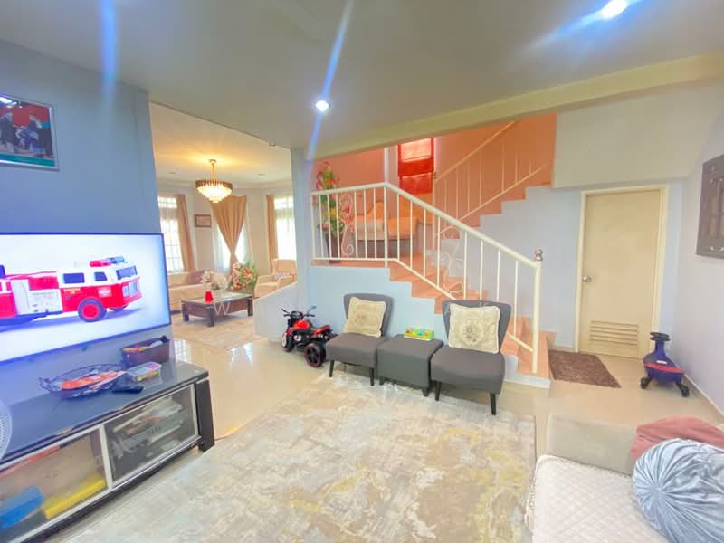 Bungalow for Sale in Senawang (Negeri Sembilan) - Wan Ishak - Living Room - PropertyGuru.com.my