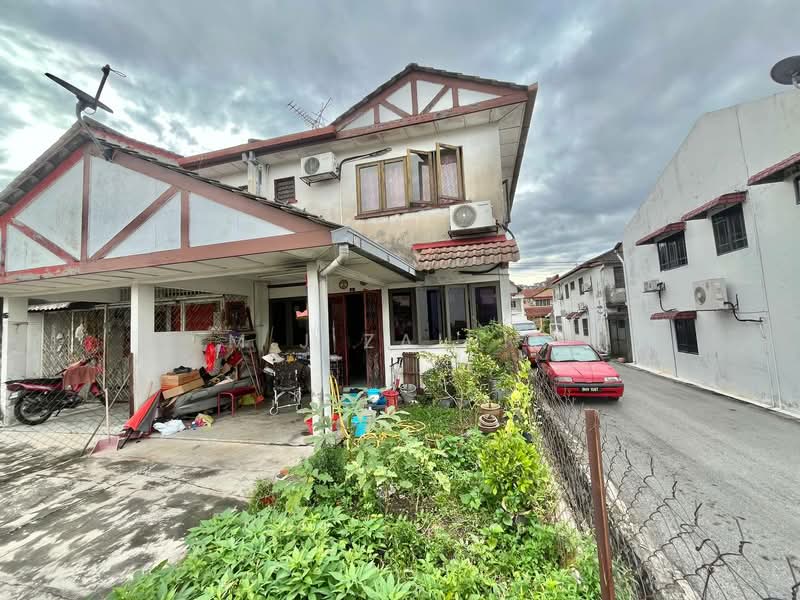 2-storey Terraced House for Sale in Ampang (Kuala Lumpur) - M.J Zairin - Exterior - PropertyGuru.com.my