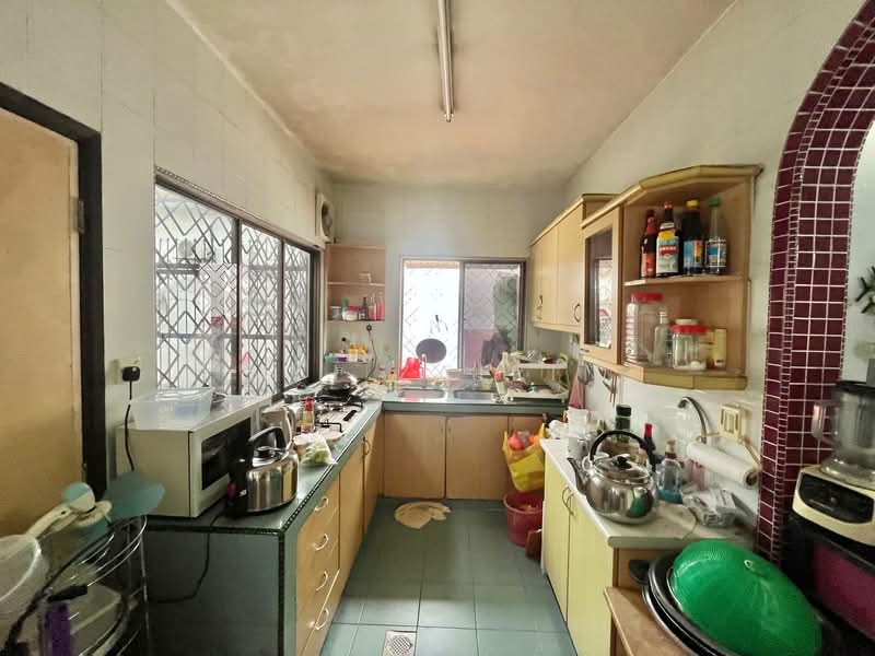 2-storey Terraced House for Sale in Ampang (Kuala Lumpur) - M.J Zairin - Kitchen - PropertyGuru.com.my