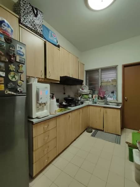 Condominium for Sale at Dwi Mahkota - Zoey Kok - Kitchen - PropertyGuru.com.my