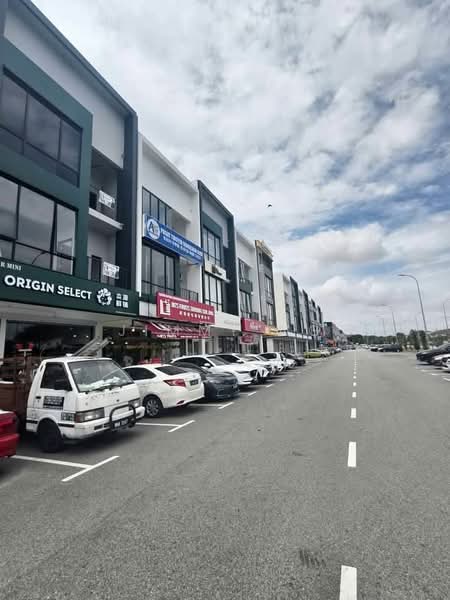 Shop / Office for Rent in Austin Crest (Johor Bahru) - Jimmy Ng - Exterior - PropertyGuru.com.my