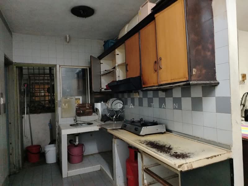 Kuchai Brem Park 1 untuk Untuk Dijual - RM 330,000, Feb 2026 - Kitchen - PropertyGuru.com.my