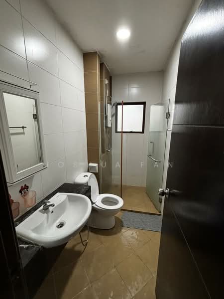 Apartment for Rent at Desa Idaman Residences - Joshua Fan - Bathroom - PropertyGuru.com.my