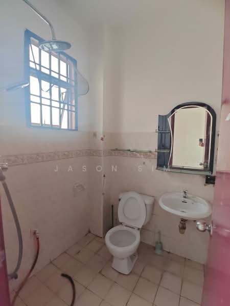 Taman Setia Indah untuk Untuk Dijual - RM 648,000, Feb 2026 - Bathroom - PropertyGuru.com.my