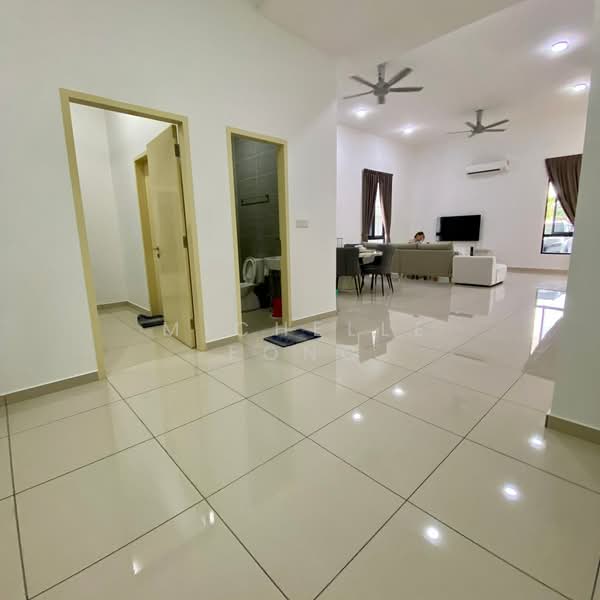 HARP Taman Desa Tebrau, Johor Bahru untuk Untuk Dijual - RM 1,450,000, Mac 2026 - Living Room - PropertyGuru.com.my