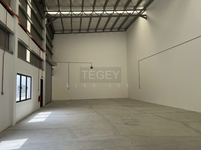 Warehouse for Rent in Puncak Alam (Selangor) - Alex Lee - Interior - PropertyGuru.com.my