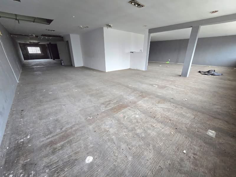 Shop for Rent in Taman Johor Jaya (Johor Bahru) - Bevis Hoo - PropertyGuru.com.my