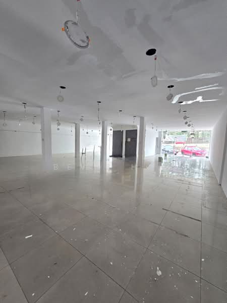 Shop for Rent in Taman Johor Jaya (Johor Bahru) - Bevis Hoo - PropertyGuru.com.my