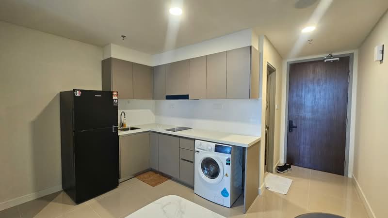 Service Residence for Sale at 8th & Stellar - Li Yee Yap - PropertyGuru.com.my