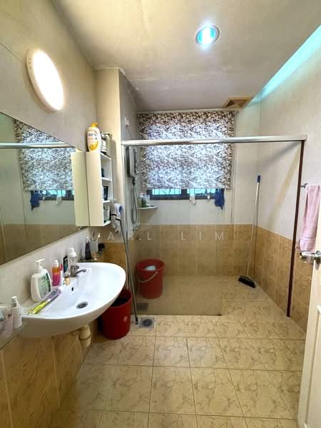 Cluster House for Sale in Austin Heights (Tebrau) - Karl Lim - Bathroom - PropertyGuru.com.my