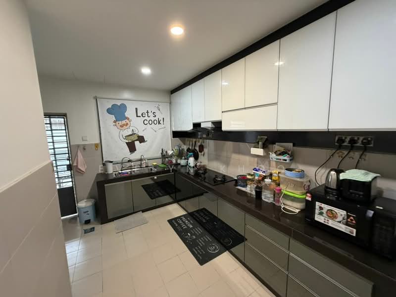 2-storey Terraced House for Sale in Taman Desa Country Homes (Rawang) - Evelyn Khoo - Kitchen - PropertyGuru.com.my