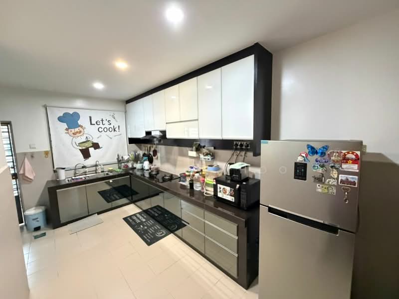 2-storey Terraced House for Sale in Taman Desa Country Homes (Rawang) - Evelyn Khoo - Kitchen - PropertyGuru.com.my