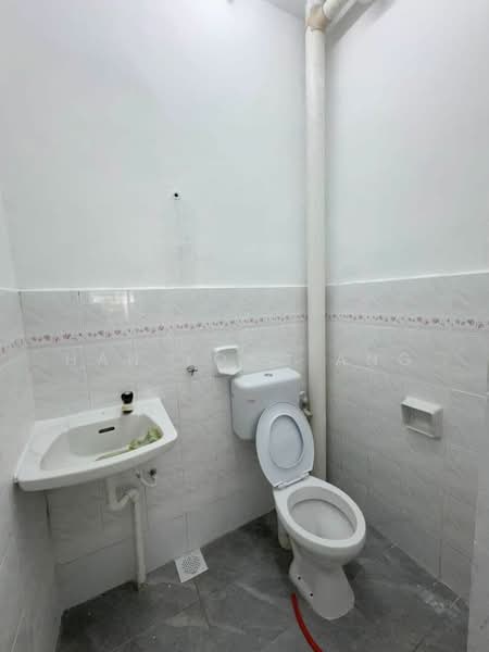 Bandar Seri Alam untuk Untuk Dijual - RM 445,000, Apr 2026 - Bathroom - PropertyGuru.com.my