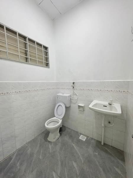 Bandar Seri Alam untuk Untuk Dijual - RM 445,000, Apr 2026 - Bathroom - PropertyGuru.com.my