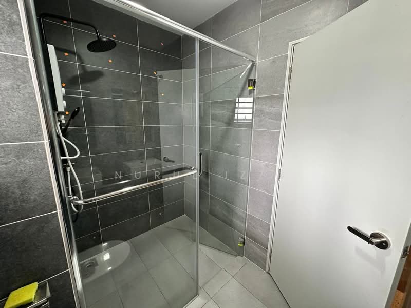 2-storey Terraced House for Sale in Cyberjaya (Selangor) - Nurul Izza - Bathroom - PropertyGuru.com.my