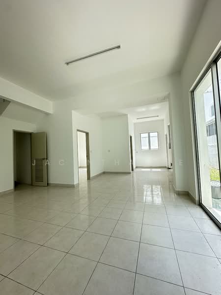 Untuk Dijual - Sungai Ara