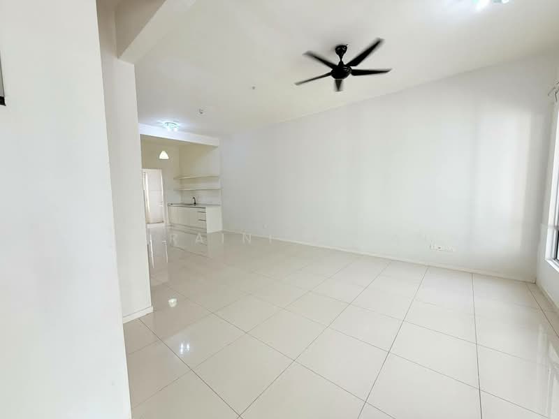 FAIRFIELD RESIDENCES @ TROPICANA HEIGHTS, KAJANG 2 untuk Untuk Dijual - RM 798,000, Apr 2026 - Living Room - PropertyGuru.com.my