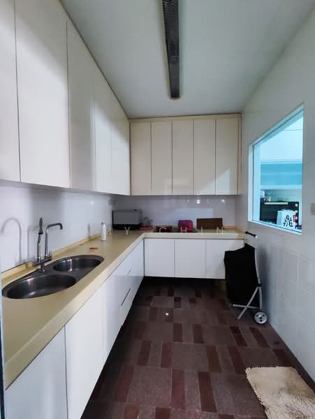 3-storey Terraced House for Sale in Taman Impian Indah (Bukit Jalil) - Amy Chin - Kitchen - PropertyGuru.com.my