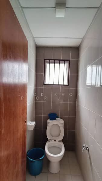 Setia Taipan 1 untuk Untuk Disewa - RM 2,300 /bulan, Feb 2026 - Bathroom - PropertyGuru.com.my