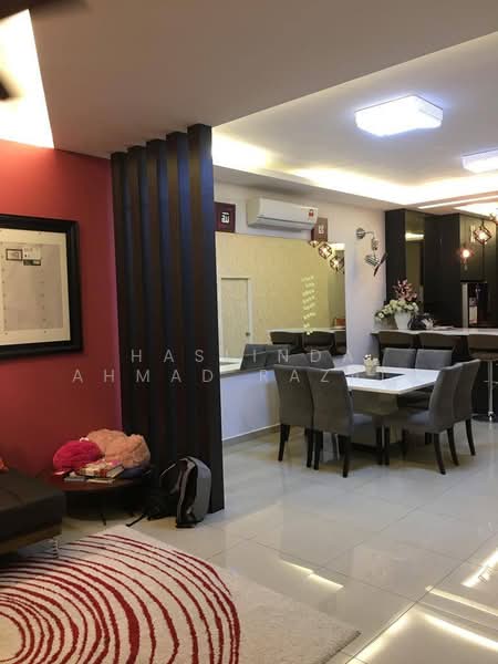 3-storey Terraced House for Sale in Kajang (Selangor) - Haslinda Ahmad Razali - Living Room - PropertyGuru.com.my
