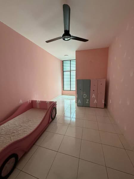 3-storey Terraced House for Sale in Kajang (Selangor) - Haslinda Ahmad Razali - PropertyGuru.com.my