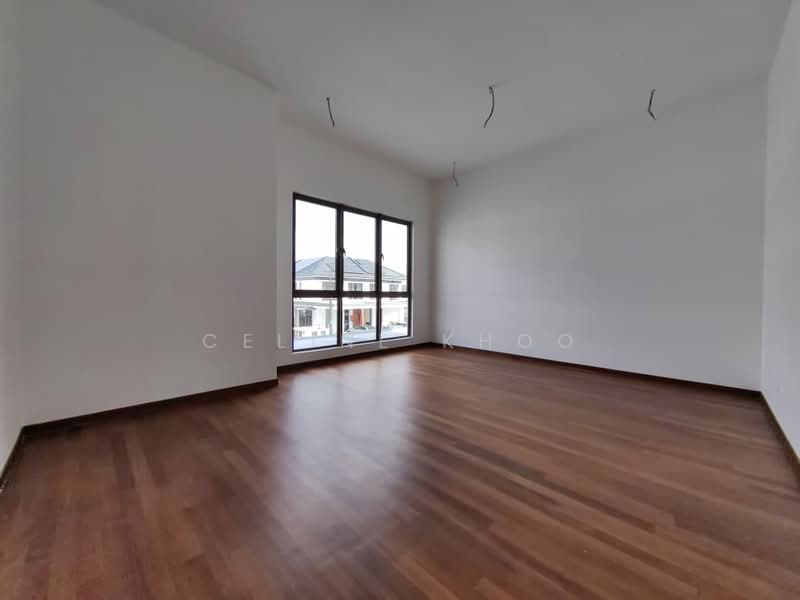 Semi-Detached House for Sale in Setia Alam (Selangor) - Celine Khoo - Living Room - PropertyGuru.com.my