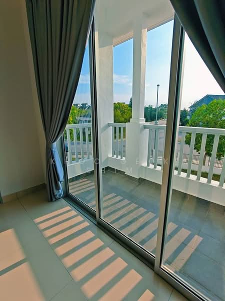 Rimbayu Perennia untuk Untuk Disewa - RM 3,000 /bulan, Feb 2026 - Balcony - PropertyGuru.com.my