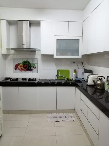 Apartment for Sale at Sri Ledang - Hasliza Hassan - Kitchen - PropertyGuru.com.my
