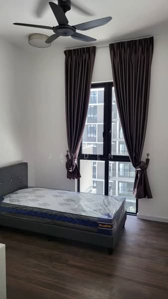 Vertu Resort untuk Untuk Dijual - RM 580,000, Mac 2026 - Bedroom - PropertyGuru.com.my