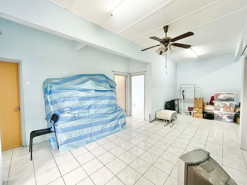 Terraced House for Sale in Banting (Selangor) - Hasliza Hassan - Living Room - PropertyGuru.com.my