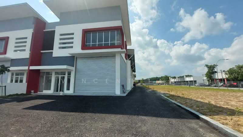 Semi-D Factory for Rent in Nilai (Negeri Sembilan) - Vincent Tan - Exterior - PropertyGuru.com.my