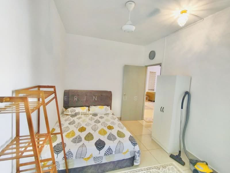 Dwiputra Residences untuk Untuk Disewa - RM 2,199 /bulan, Mac 2026 - Bedroom - PropertyGuru.com.my