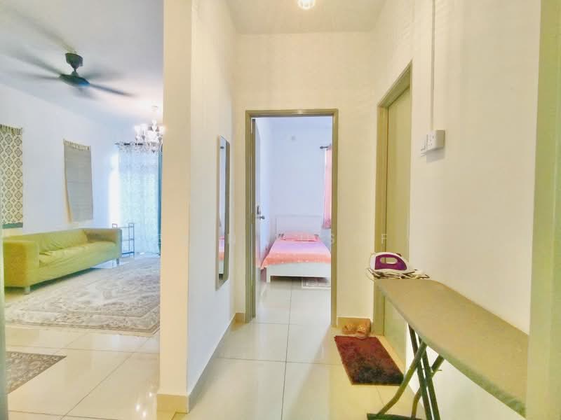 Dwiputra Residences untuk Untuk Disewa - RM 2,199 /bulan, Mac 2026 - Living Room - PropertyGuru.com.my