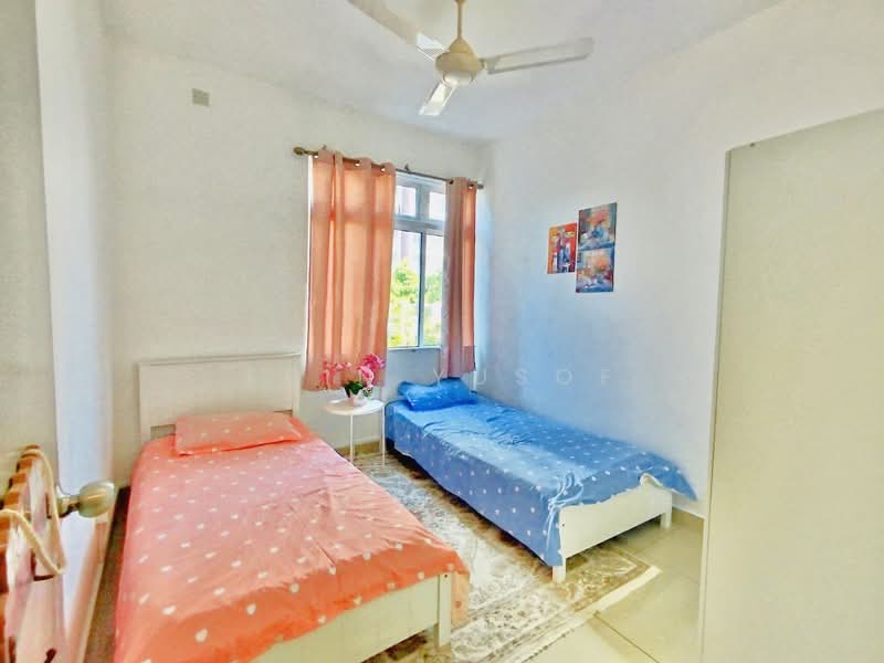 Dwiputra Residences untuk Untuk Disewa - RM 2,199 /bulan, Mac 2026 - Bedroom - PropertyGuru.com.my