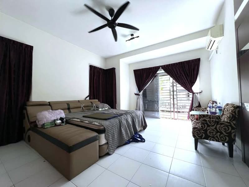 Cluster House for Sale in Taman Sierra Perdana (Masai) - Karl Lim - Bedroom - PropertyGuru.com.my
