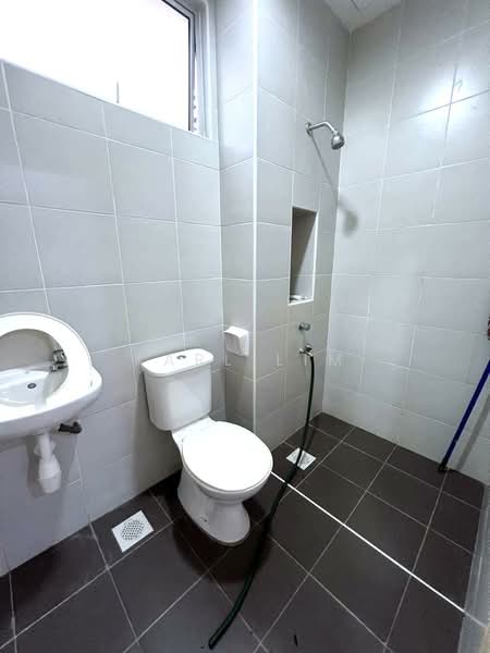Cluster House for Sale in Taman Sierra Perdana (Masai) - Karl Lim - Bathroom - PropertyGuru.com.my