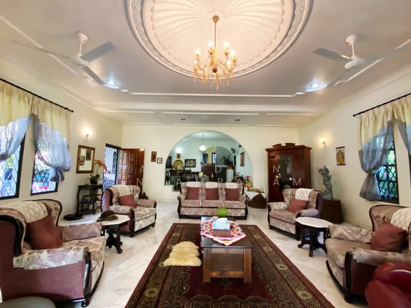 Rumah Banglo untuk Dijual di Taman Yarl (Jalan Klang Lama (Old Klang Road)) - GAJENDRAN PONNAMPALAM - Living Room - PropertyGuru.com.my