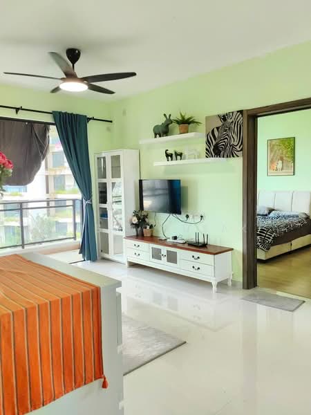 Starview Bay @ Forest City untuk Untuk Disewa - RM 1,700 /bulan, Feb 2026 - Living Room - PropertyGuru.com.my