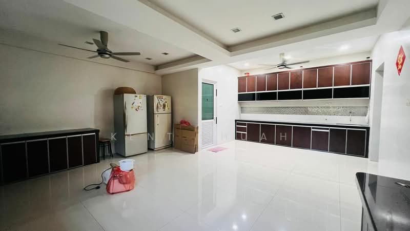Semi-Detached House for Sale in Taman Bagan Ajam (Butterworth) - Kent Chuah - Kitchen - PropertyGuru.com.my