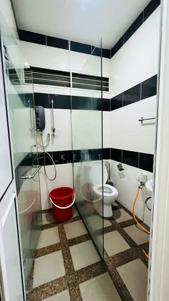 Semi-Detached House for Sale in Taman Bagan Ajam (Butterworth) - Kent Chuah - Bathroom - PropertyGuru.com.my