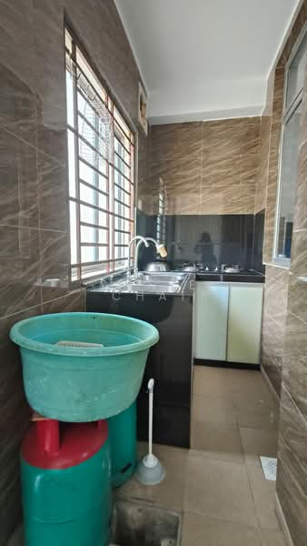 Idaman Residence untuk Untuk Disewa - RM 2,700 /bulan, Feb 2026 - Kitchen - PropertyGuru.com.my