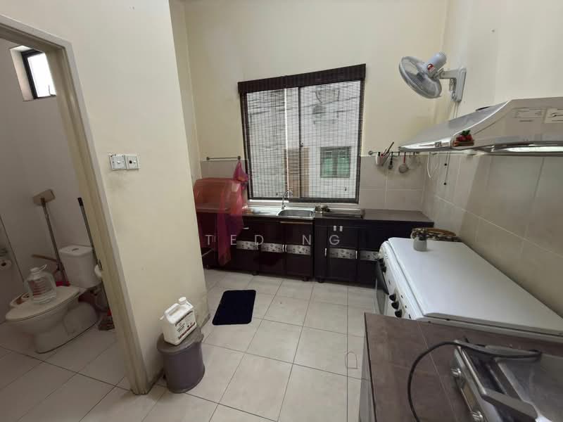 2.5-storey Terraced House for Sale in Taman Bukit Juru (Juru) - TED NG - Kitchen - PropertyGuru.com.my