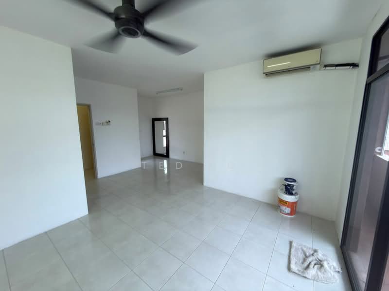2.5-storey Terraced House for Sale in Taman Bukit Juru (Juru) - TED NG - Living Room - PropertyGuru.com.my