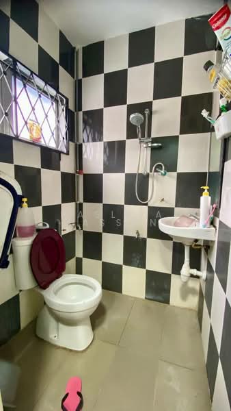 Double Storey Taman Intan Baiduri untuk Untuk Dijual - RM 770,000, Feb 2026 - Bathroom - PropertyGuru.com.my