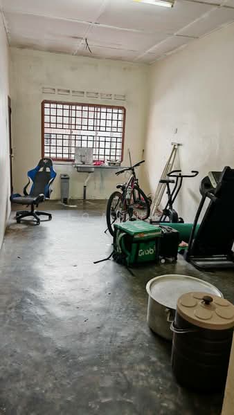 Single Storey Terrace @ Jalan Kebangsaan x, Taman Universiti, Skudai Johor untuk Untuk Dijual - RM 450,000, Feb 2026 - Interior - PropertyGuru.com.my