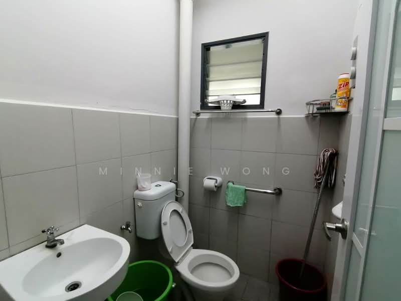 Rumah Teres 2 Tingkat untuk Dijual di Bandar Utama Batang Kali (Batang Kali) - Minnie Wong - Bathroom - PropertyGuru.com.my